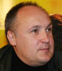 Вадим Горяинов подал иски к «Красной стреле»