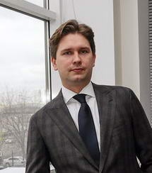 Глава Фонда кино признал нехватку средств господдержки