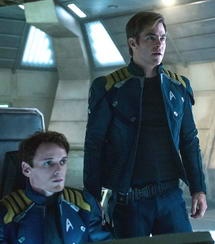 Cборы уикенда впервые с начала июня превысили прошлогодние показатели