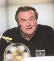 Алексей Учитель надеется, что сомневающиеся кинотеатры покажут «Матильду»